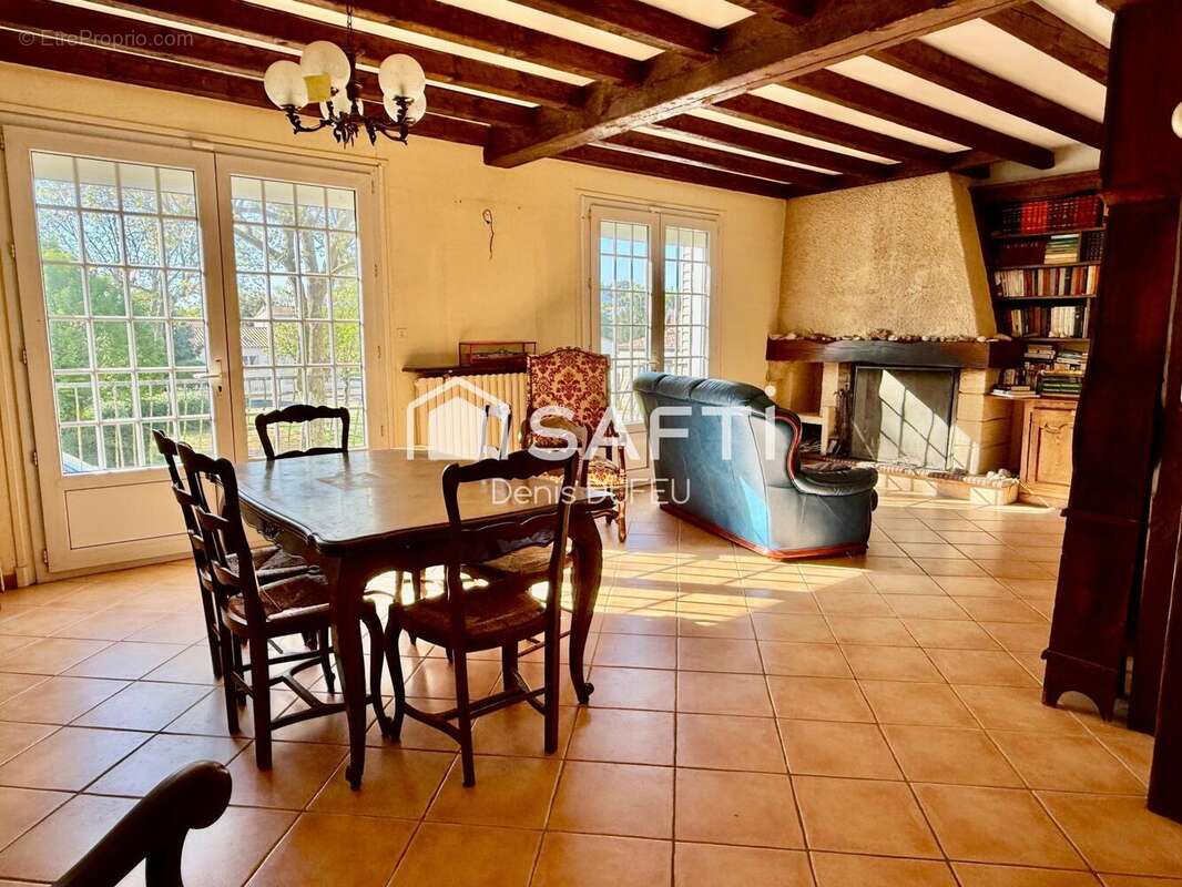 Photo 2 - Maison à LAGORD