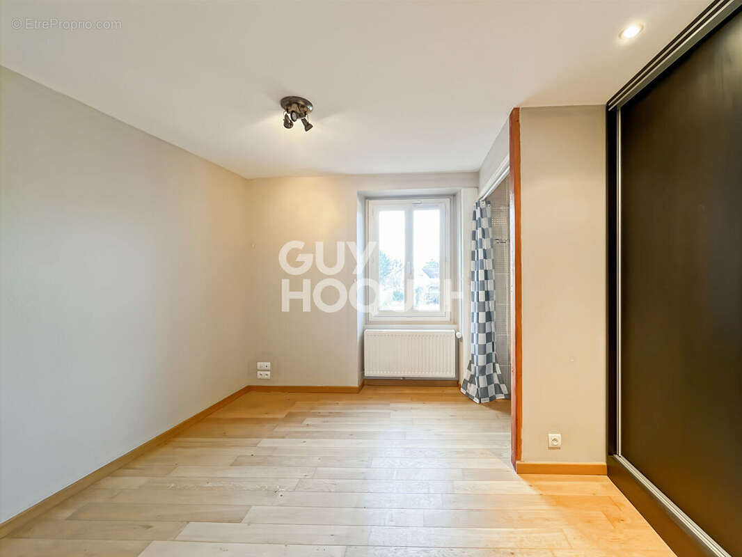 Maison à CHAUMES-EN-BRIE