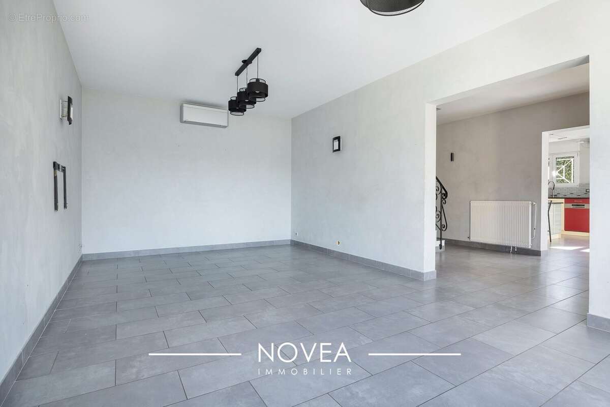 Maison à CALUIRE-ET-CUIRE