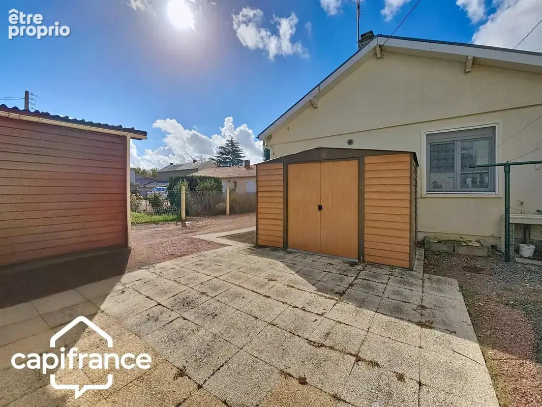 Maison de plain-pied 56 m² – 2 chambres – garage et dépendance – terrain 336 m² – Thouars - photo 11