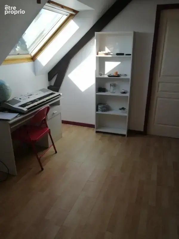 Maison familiale 5 chambres à vendre à saint-gérand-croixanv - photo 13