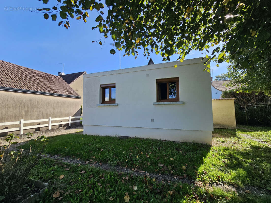 Maison à SAINT-MARTIN-EN-BRESSE