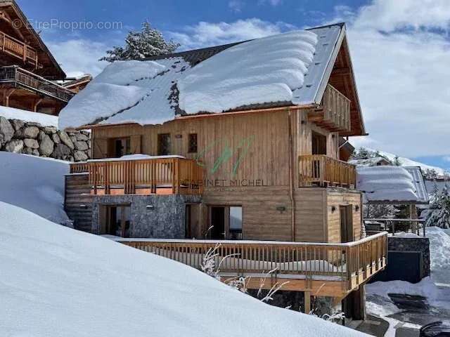 Maison à SAINT-ETIENNE-DE-TINEE