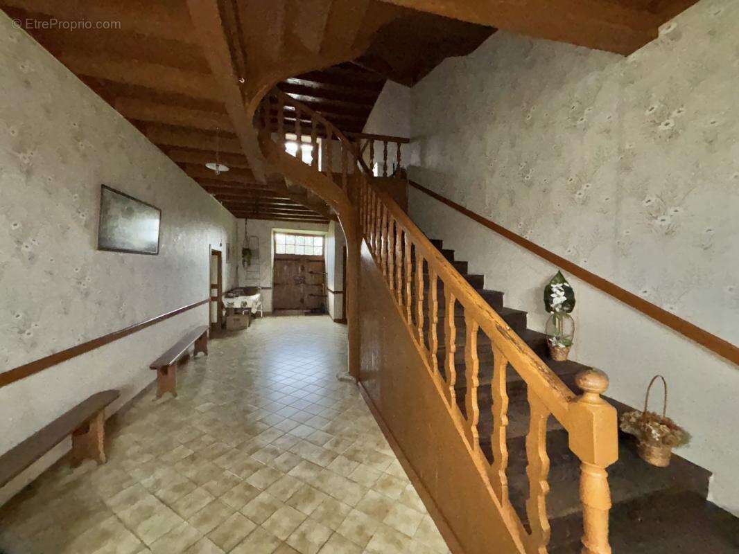 Maison à VIEUX-RUFFEC