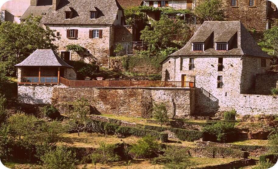 Maison à CONQUES