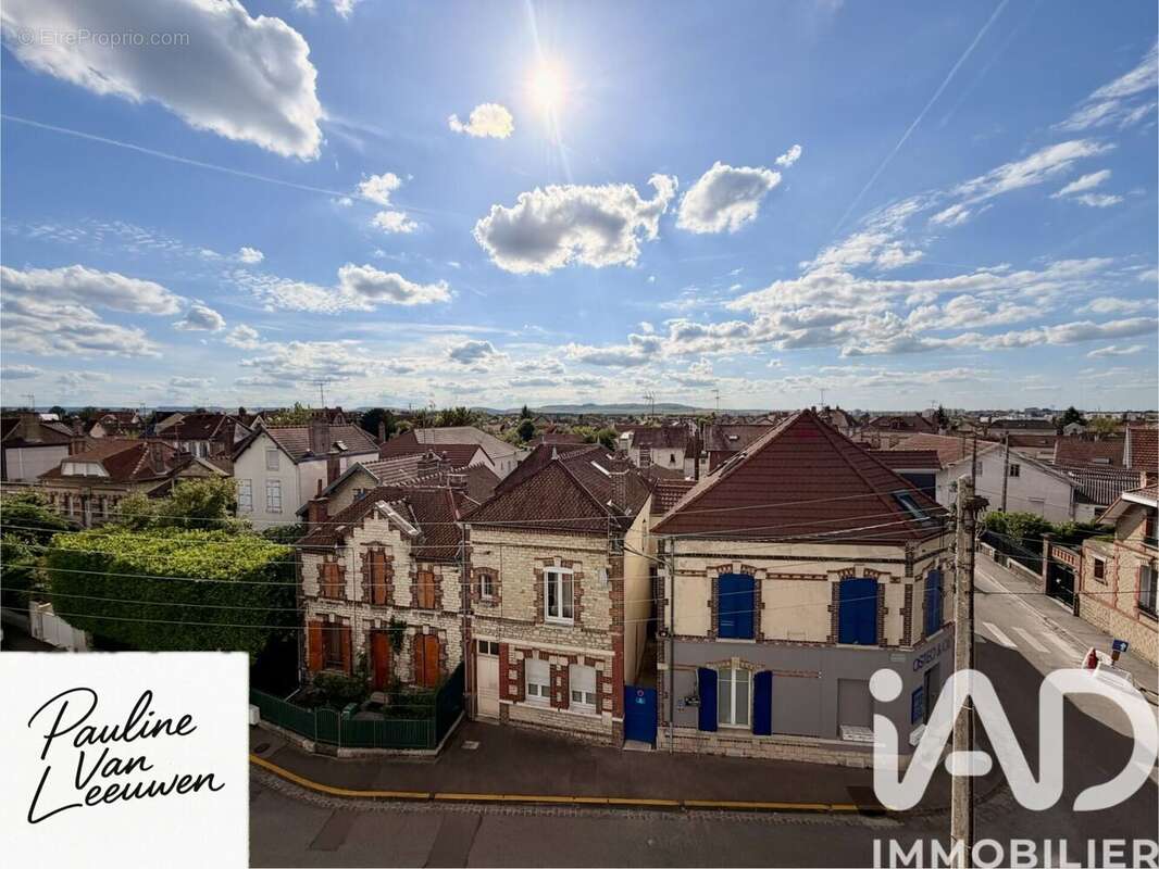 Photo 2 - Appartement à SAINTE-SAVINE
