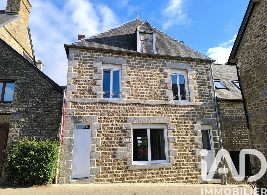 Photo 2 - Maison à LA SELLE-EN-COGLES