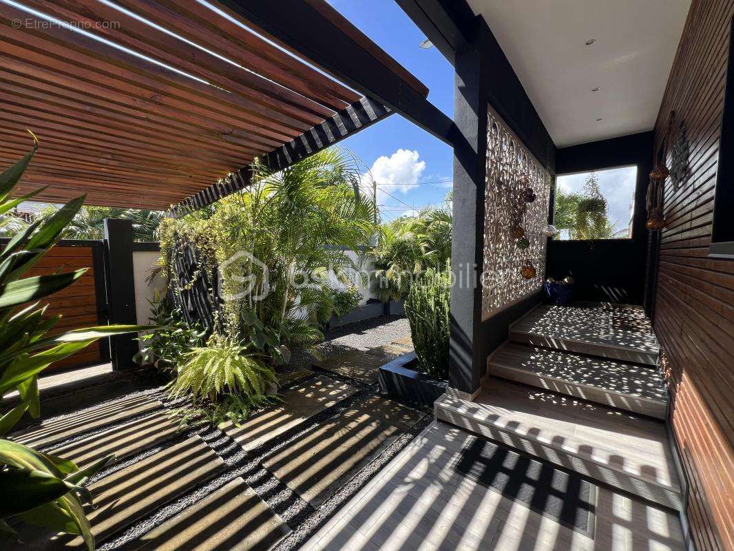 Maison à SAINT-FRANCOIS