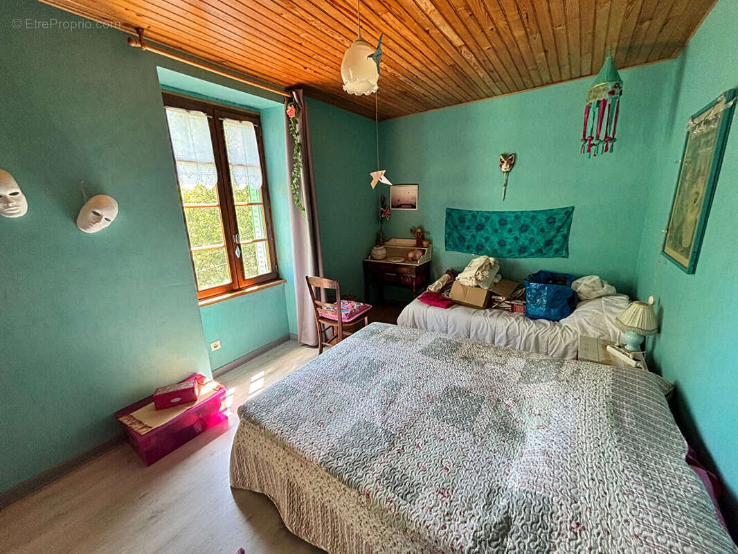 Ensemble immobilier en pierre entre BOZOULS et ESPALION - photo 17