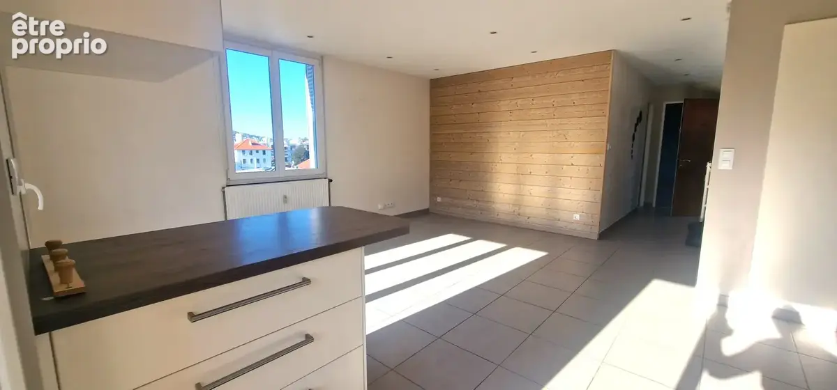 T3 Dernier Étage • Très Lumineux • Balcon Sud-Ouest • Aucun Travaux - photo 4