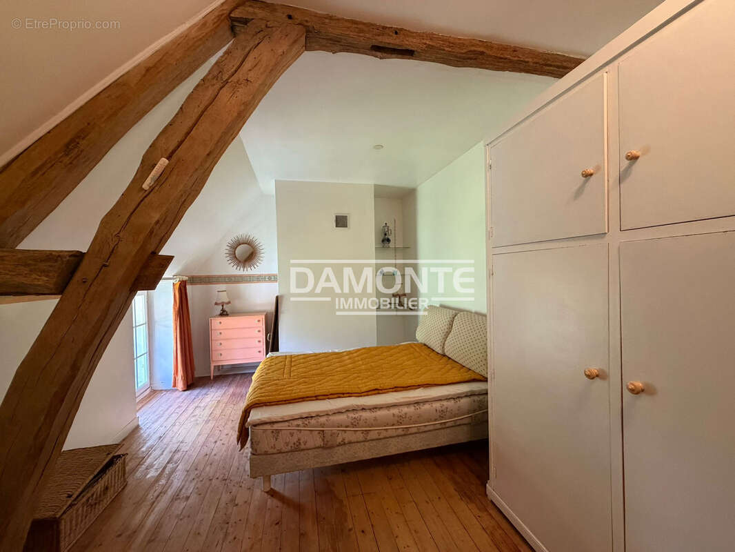 NOUVEAUTE- Propriété de T7 - photo 9