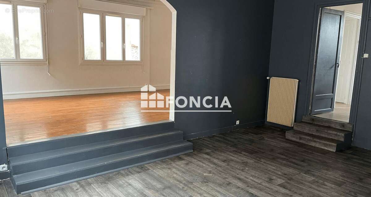 Maison à BONNIERES-SUR-SEINE