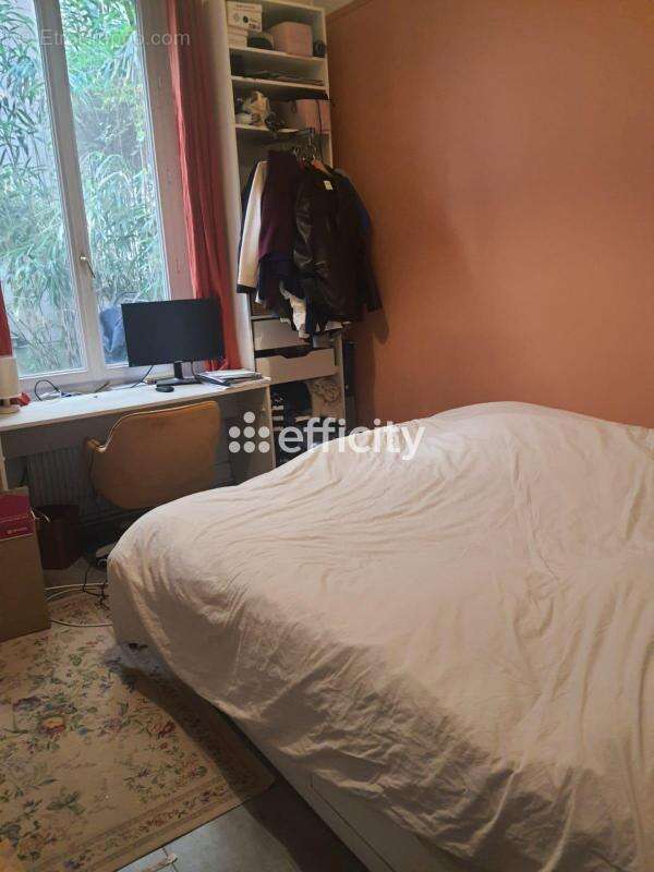 Appartement à PARIS-12E