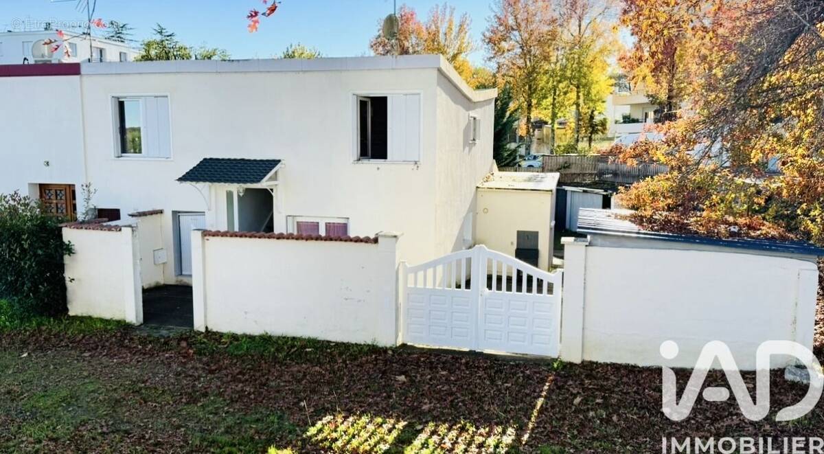 Photo 1 - Maison à MOURENX