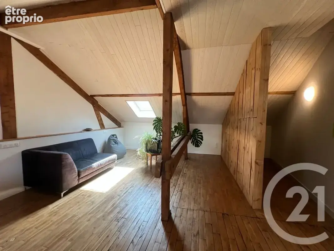 Appartement 123 m² à Aurillac  - photo 4