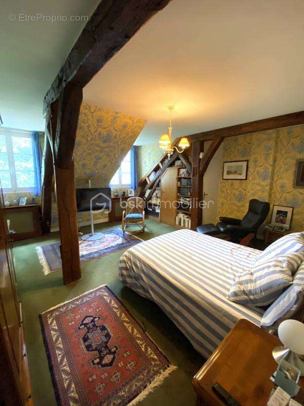 Maison à DAMMARTIN-EN-SERVE