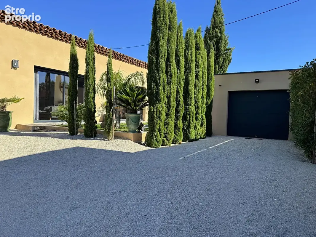 Villeneuve Les Avignon -  Villa contemporaine de plain-pied - photo 6
