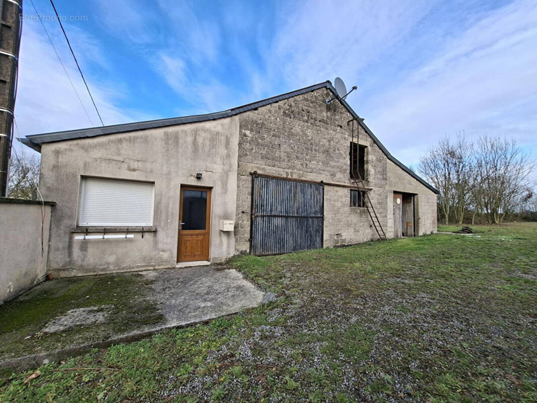 Maison à LA BOUTEILLE