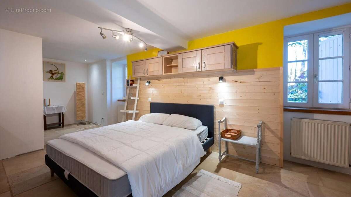 Maison à PUY-L'EVEQUE