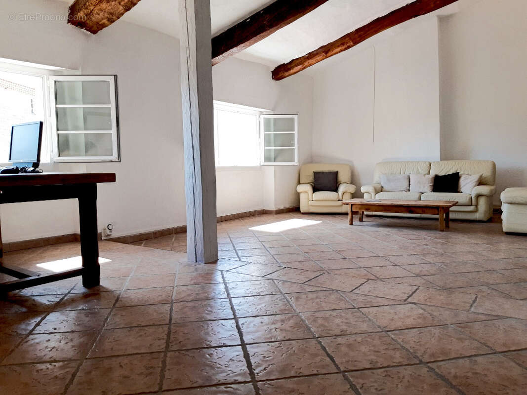 Appartement à HYERES