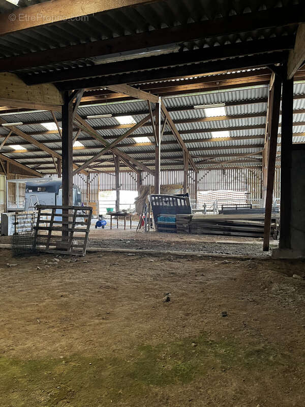 Maison à LA CHAPELLE-SAINT-LAURENT