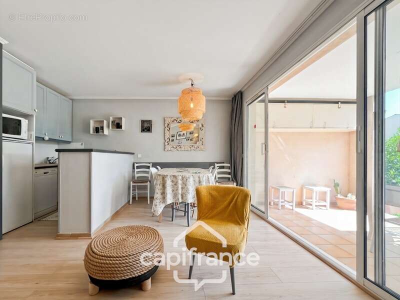 Appartement à MALLEMORT