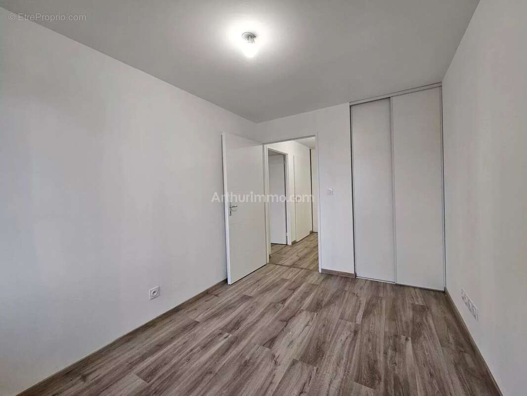 Appartement à MORESTEL