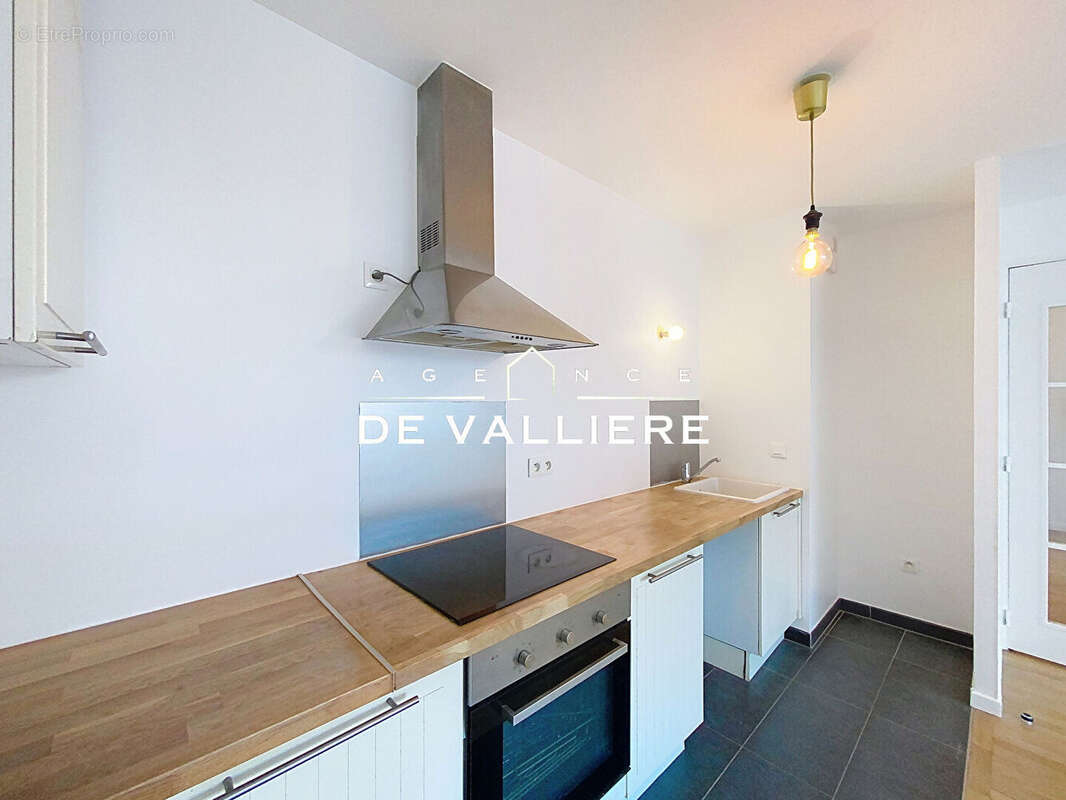 Appartement à SURESNES
