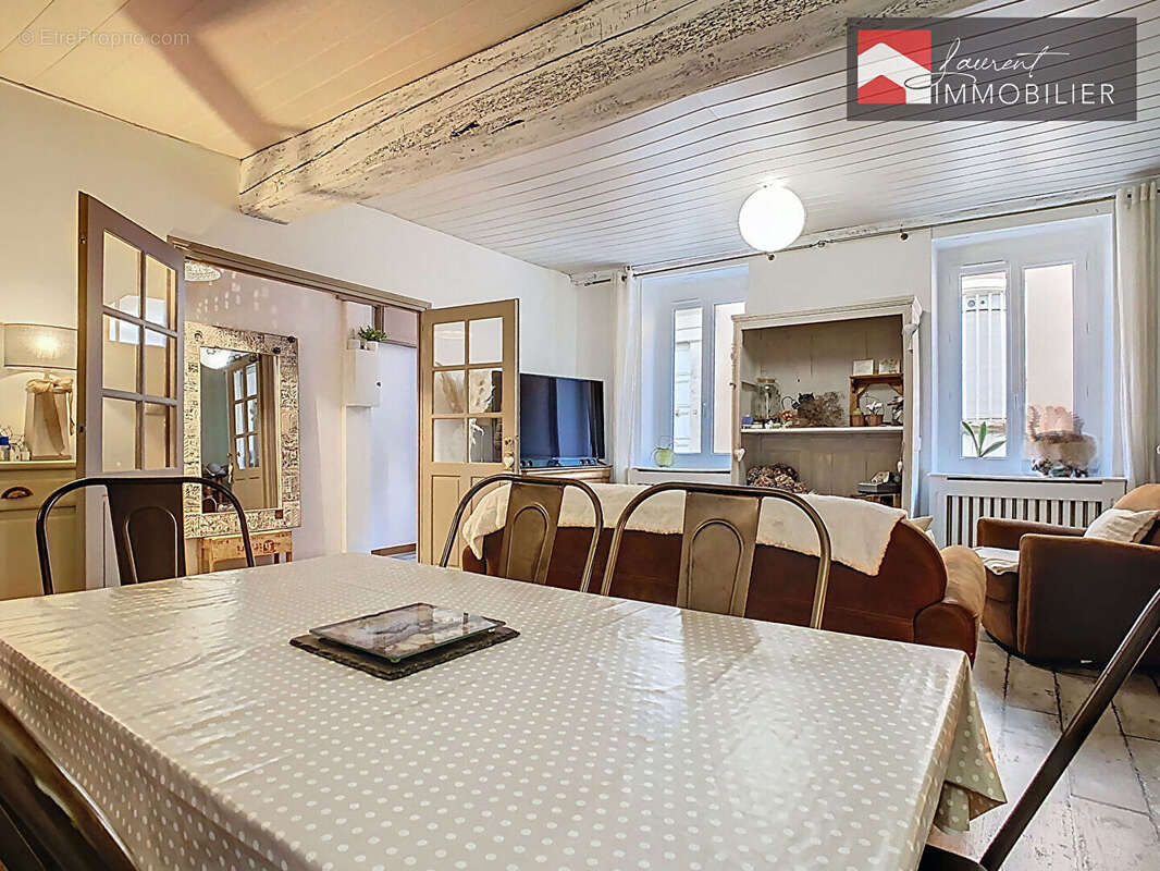 Maison à CUISERY