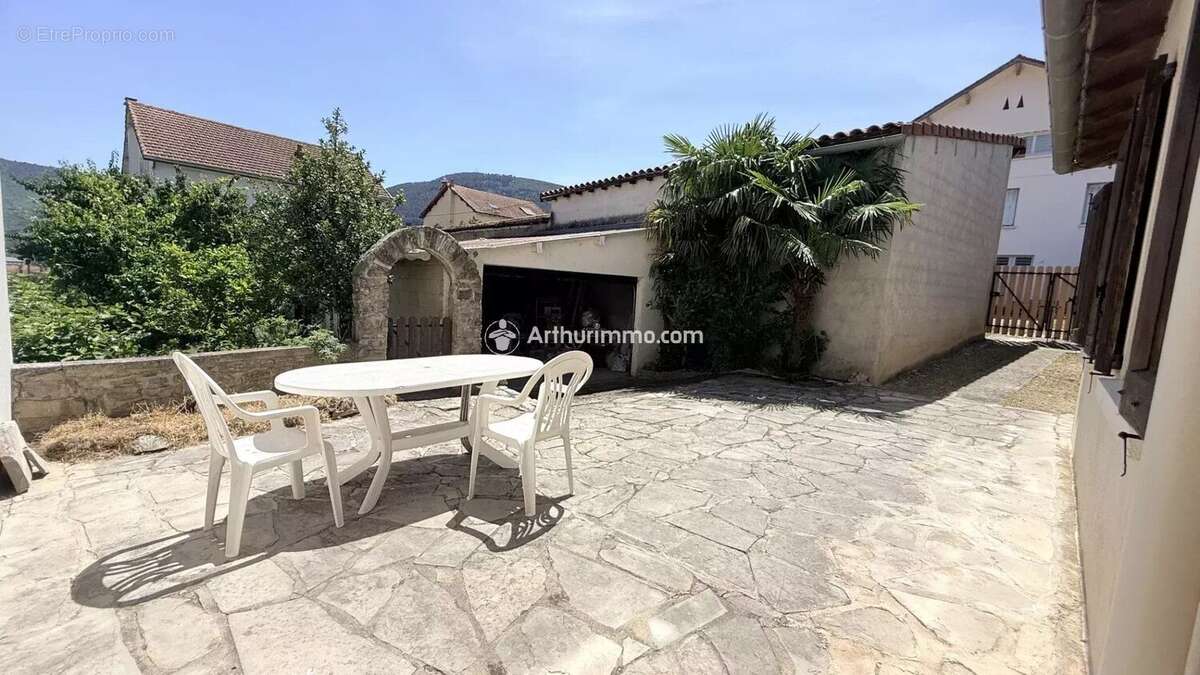 Maison à MILLAU