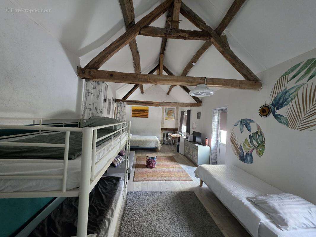 Maison à TOURNON-SAINT-MARTIN