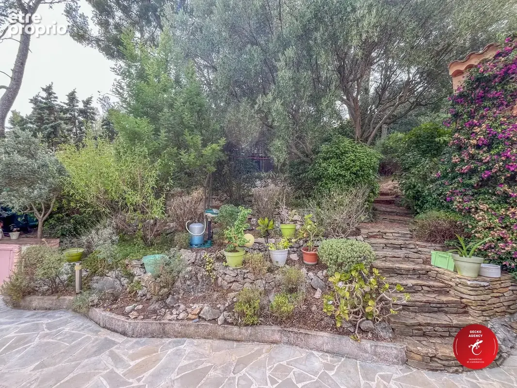 Maison 7 pièces 136 m² à vendre à Toulon (83200) - photo 5