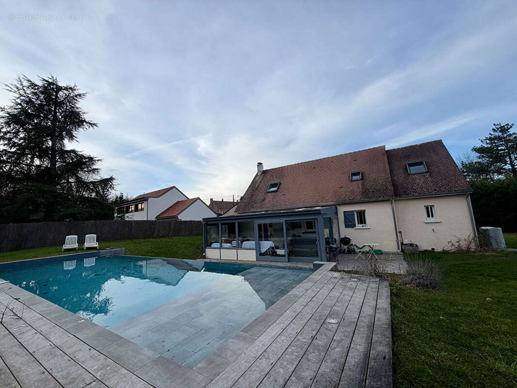 Maison à GROSROUVRE