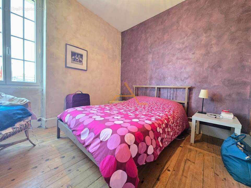 Maison à PORTES-EN-VALDAINE