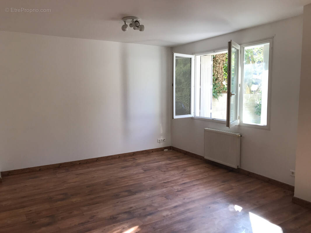 Appartement à LE BOUSCAT