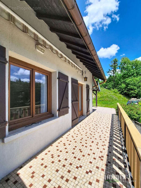 Maison avec deux appartements - photo 10