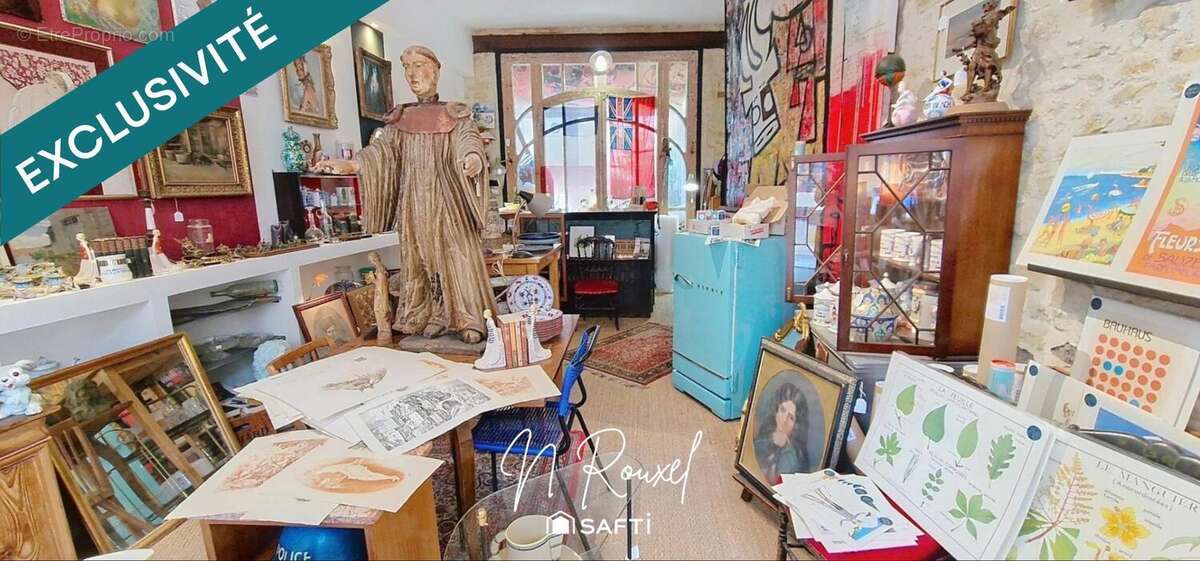 Photo 3 - Commerce à ARROMANCHES-LES-BAINS