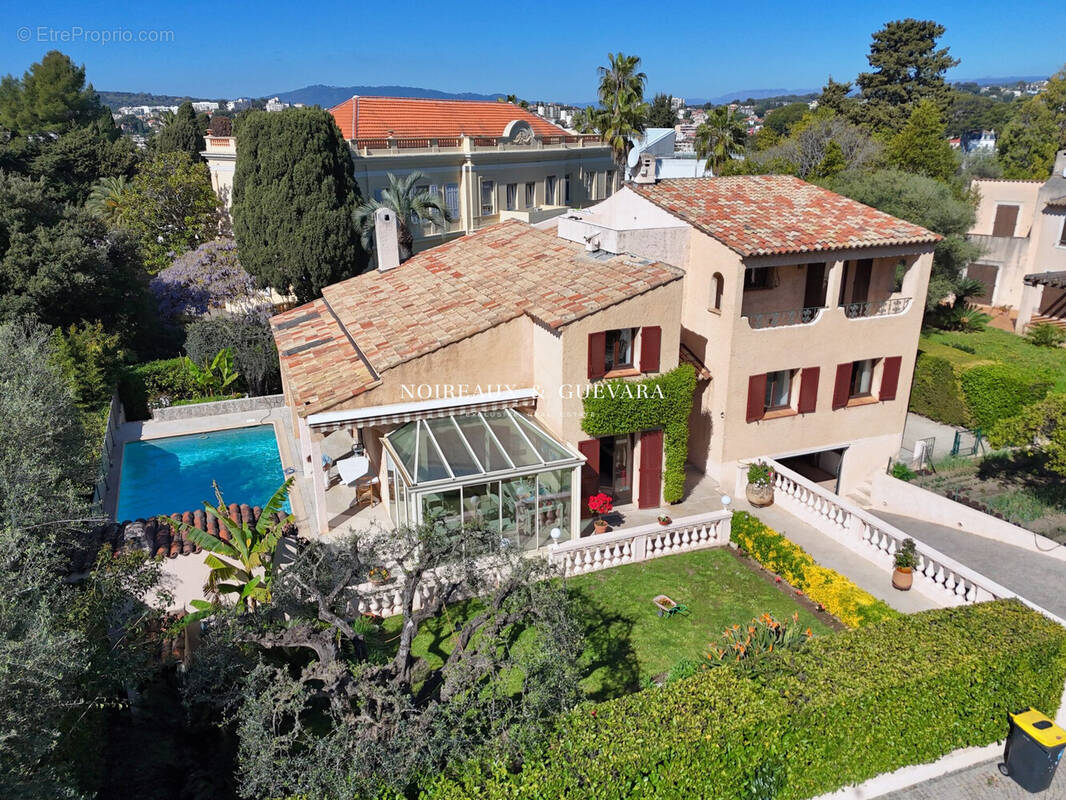 Maison à CANNES