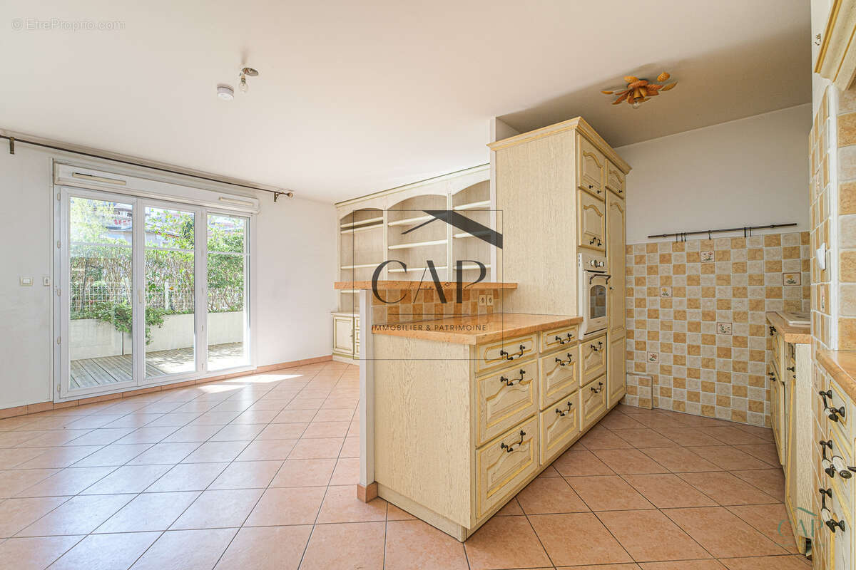 Appartement à AUBAGNE