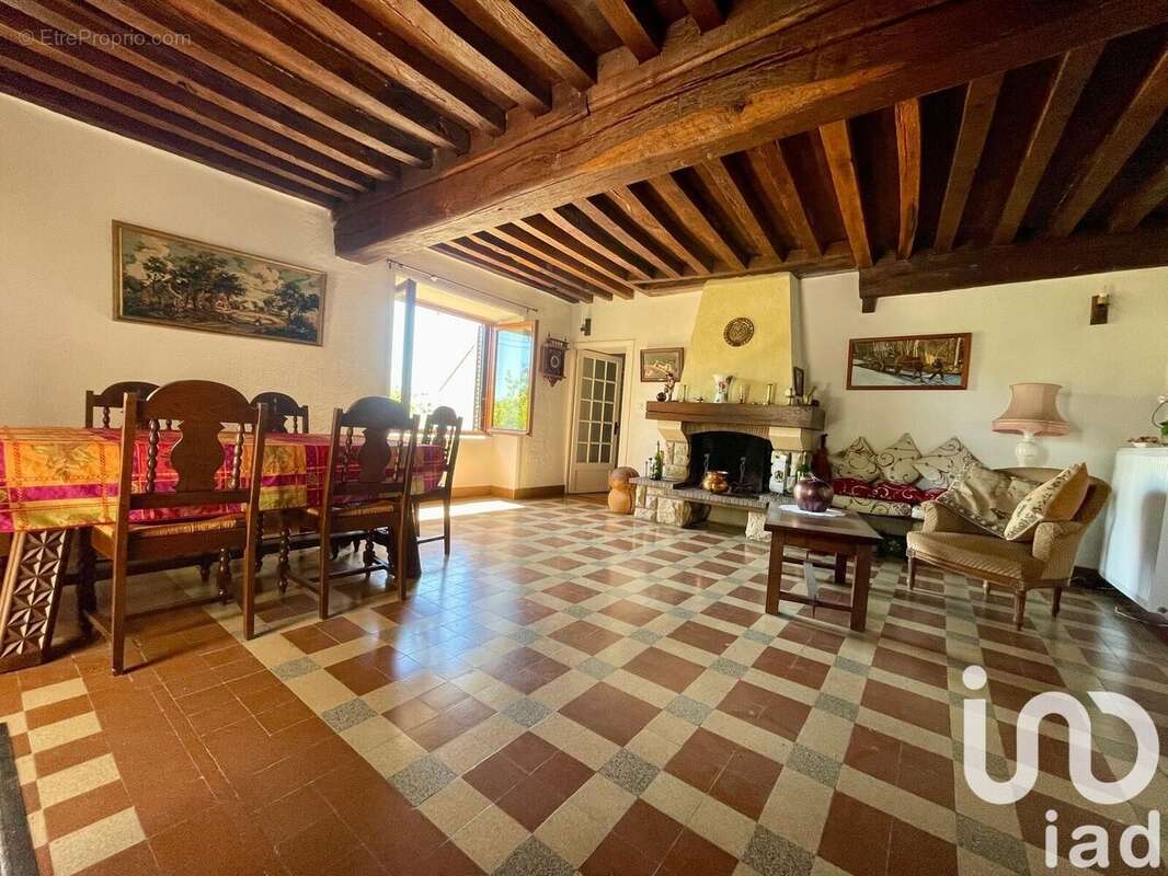 Maison 185 m² à Montchanin  - photo 6
