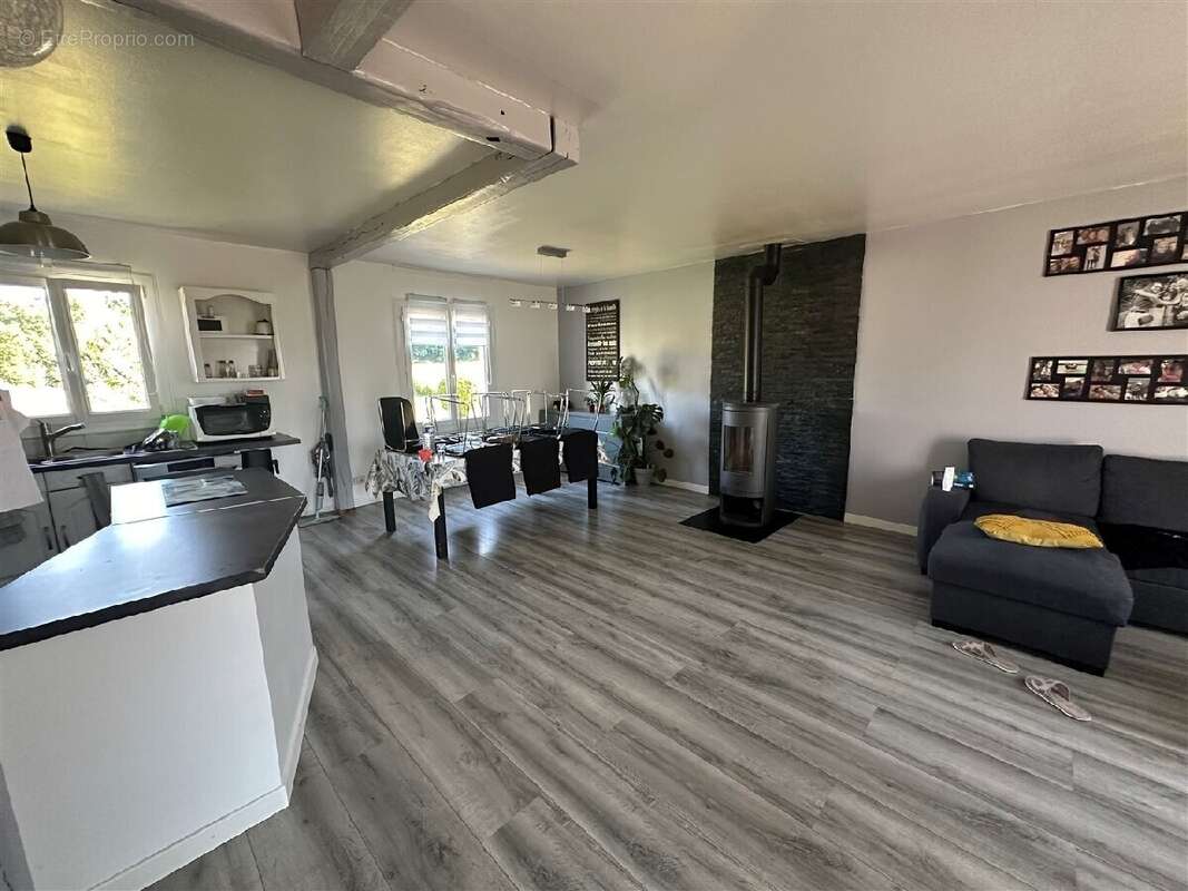 Maison à CHATEAUNEUF-EN-THYMERAIS