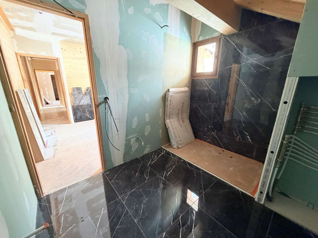 Maison à FONTCOUVERTE-LA-TOUSSUIRE