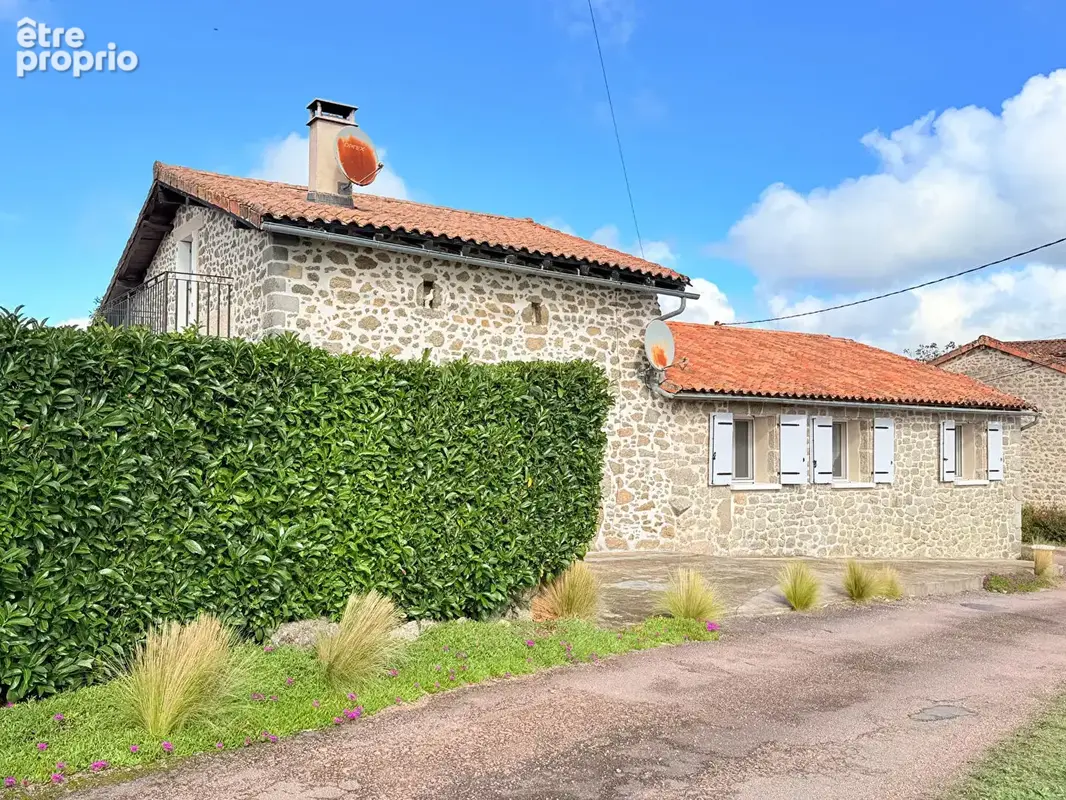 Une maison à partager, chacun chez soi : quatre chambres et deux espaces de vie avec accès et jardins privatifs - photo 6