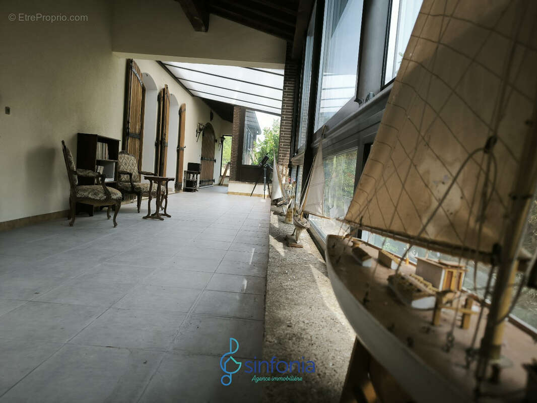 Maison à SAINT-PAUL-LES-FONTS