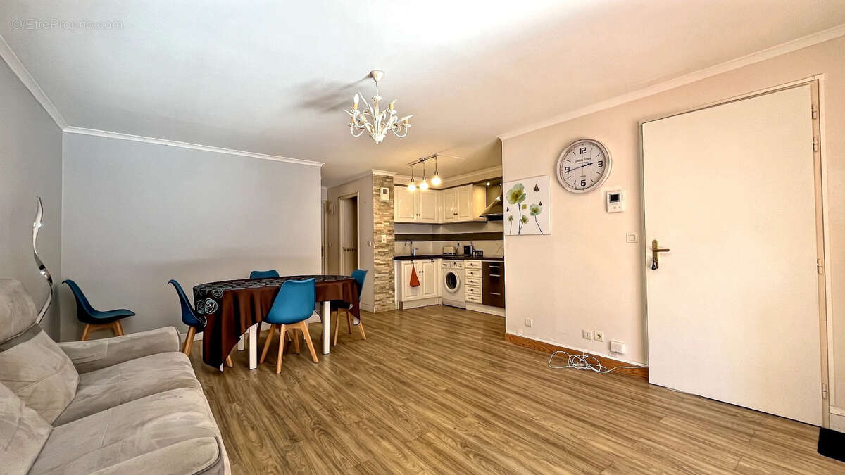 Appartement à VALRAS-PLAGE