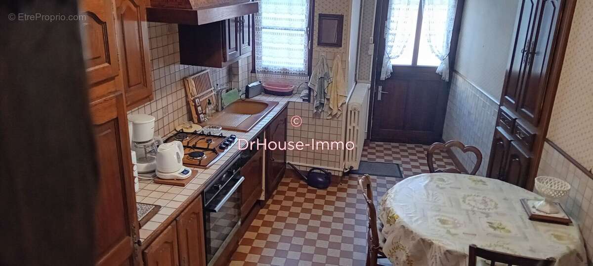 Maison à SAVIGNE-SUR-LATHAN