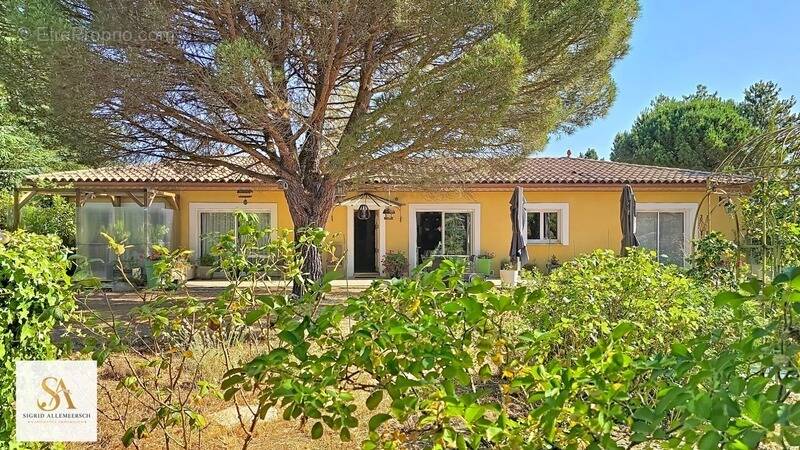 Maison à VILLARDONNEL