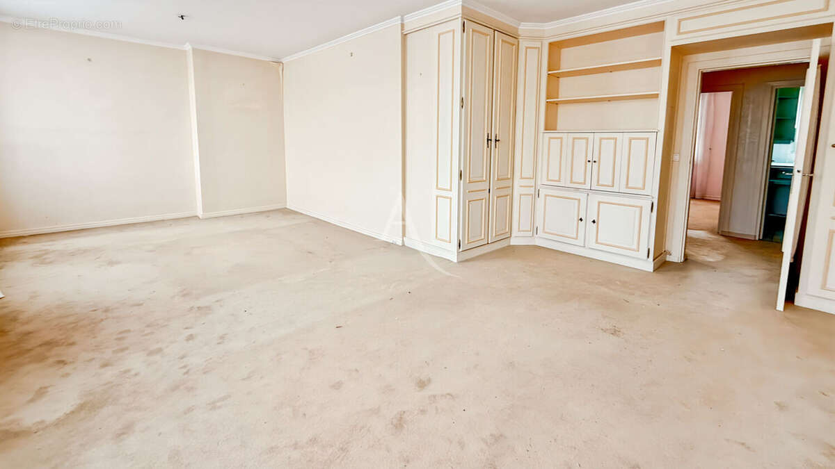 Appartement à BOULOGNE-BILLANCOURT