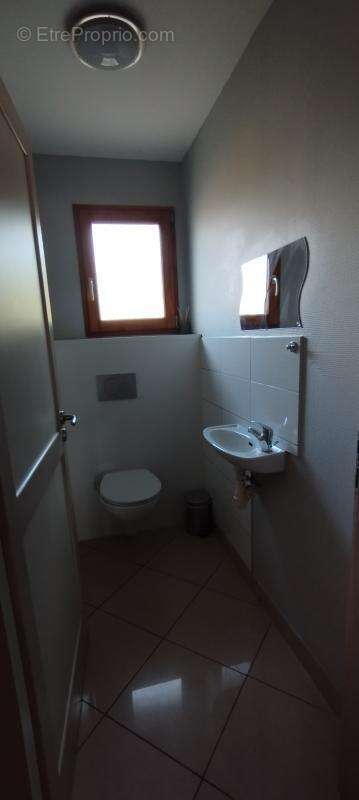 Maison à NEUREY-LES-LA-DEMIE