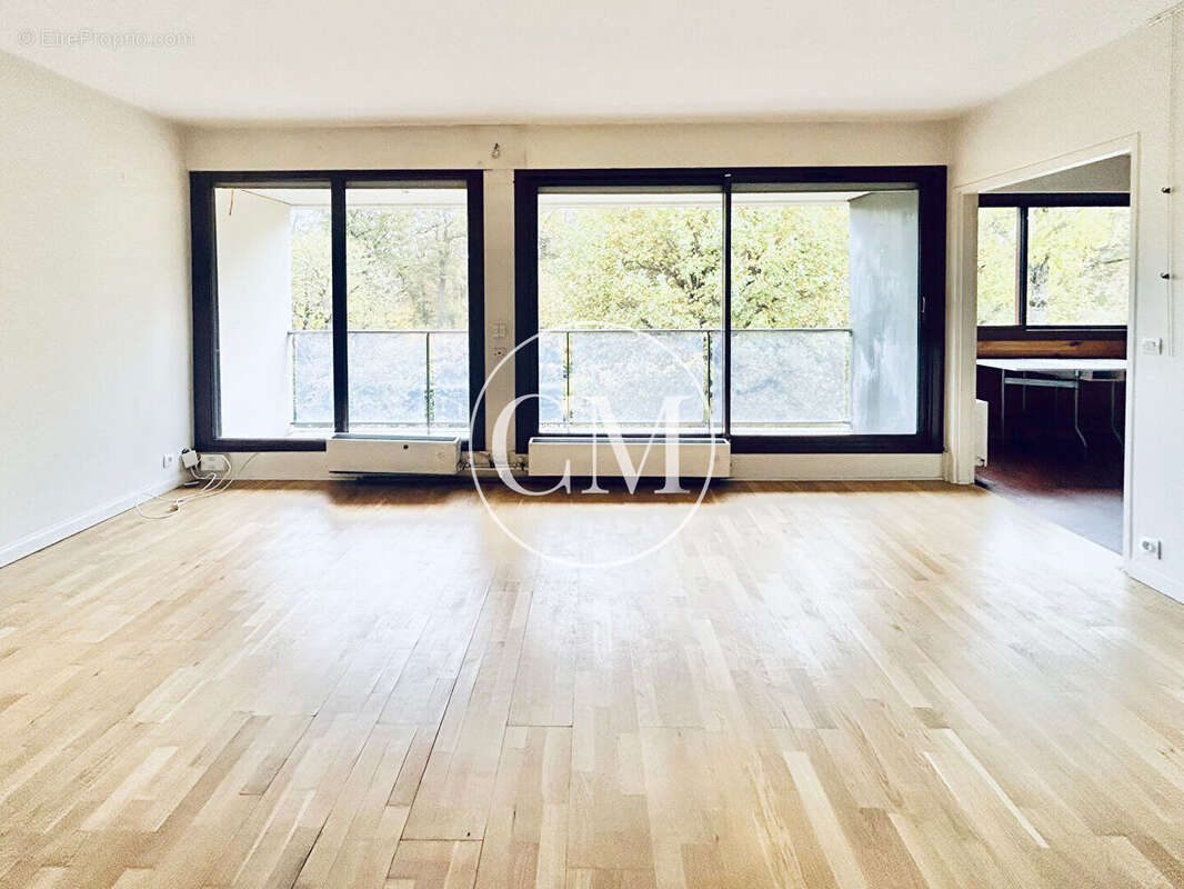 Appartement à SEVRES